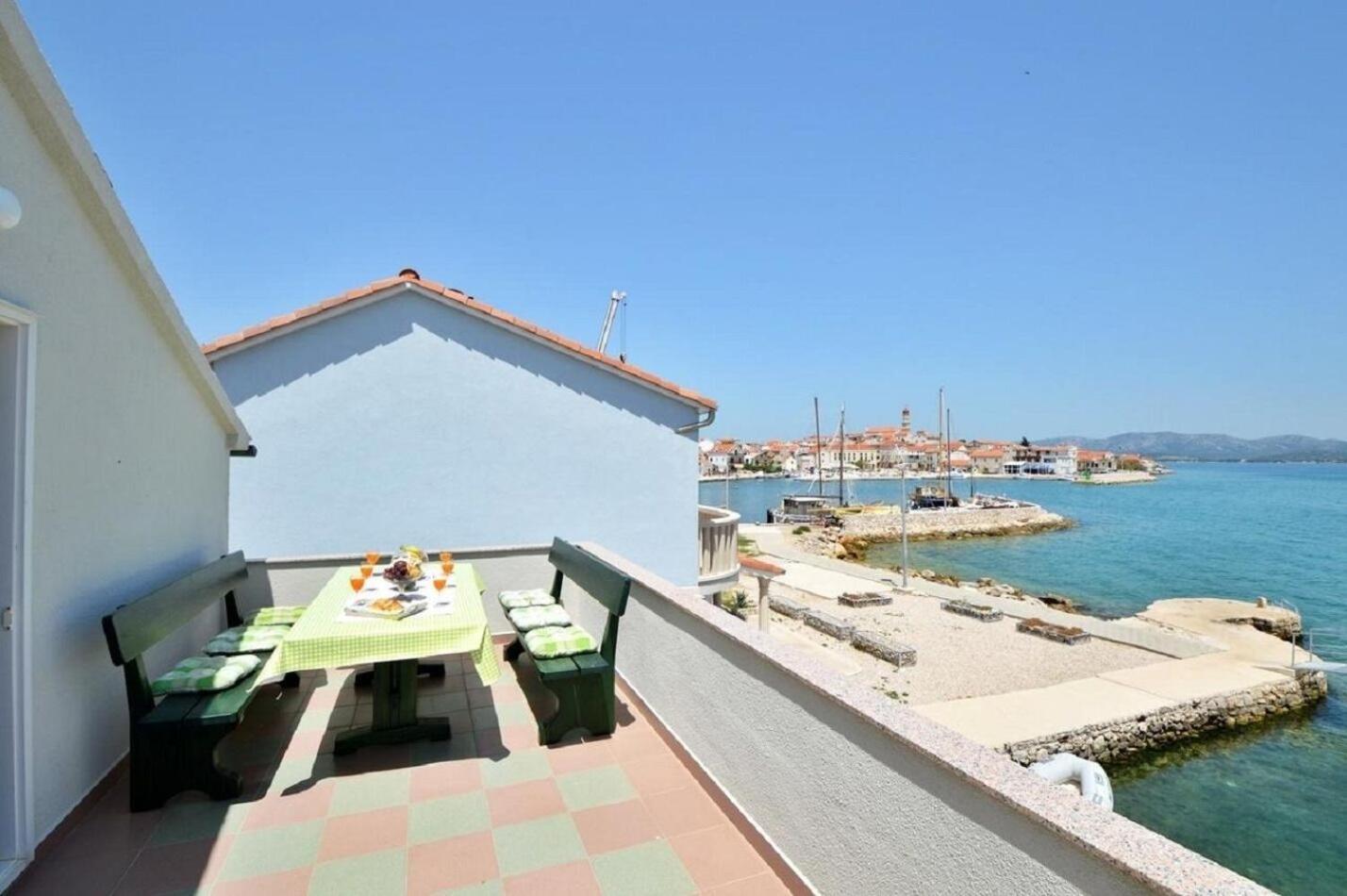 Apartment Denko Betina  Kültér fotó